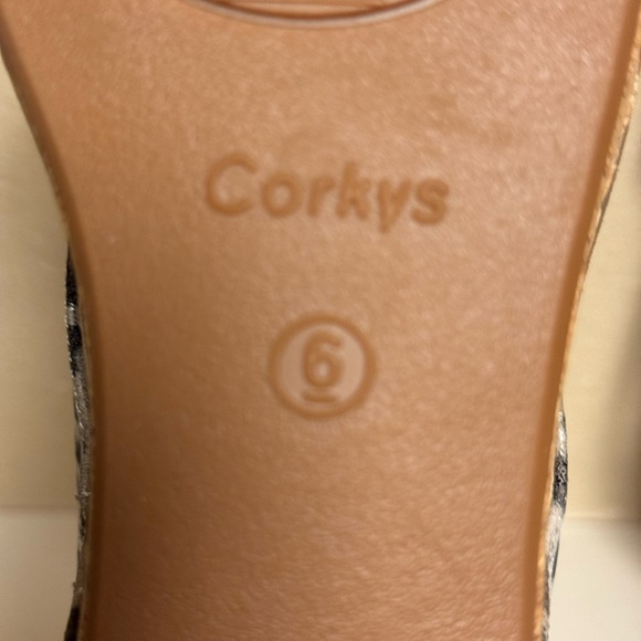 Corkys wedge sandals. - Picture 6 of 6